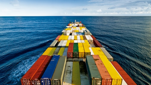 Containers en el mar