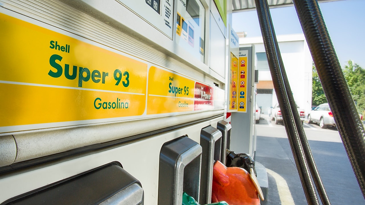 Fuel machine at a Shell service station