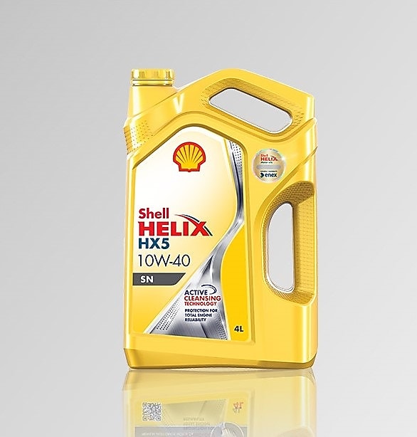 Bidón Shell Helix HX5 10W40 con fondo gris.