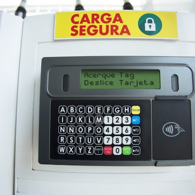 Sistema de Carga segura en nuestros surtidores de Combustible Shell