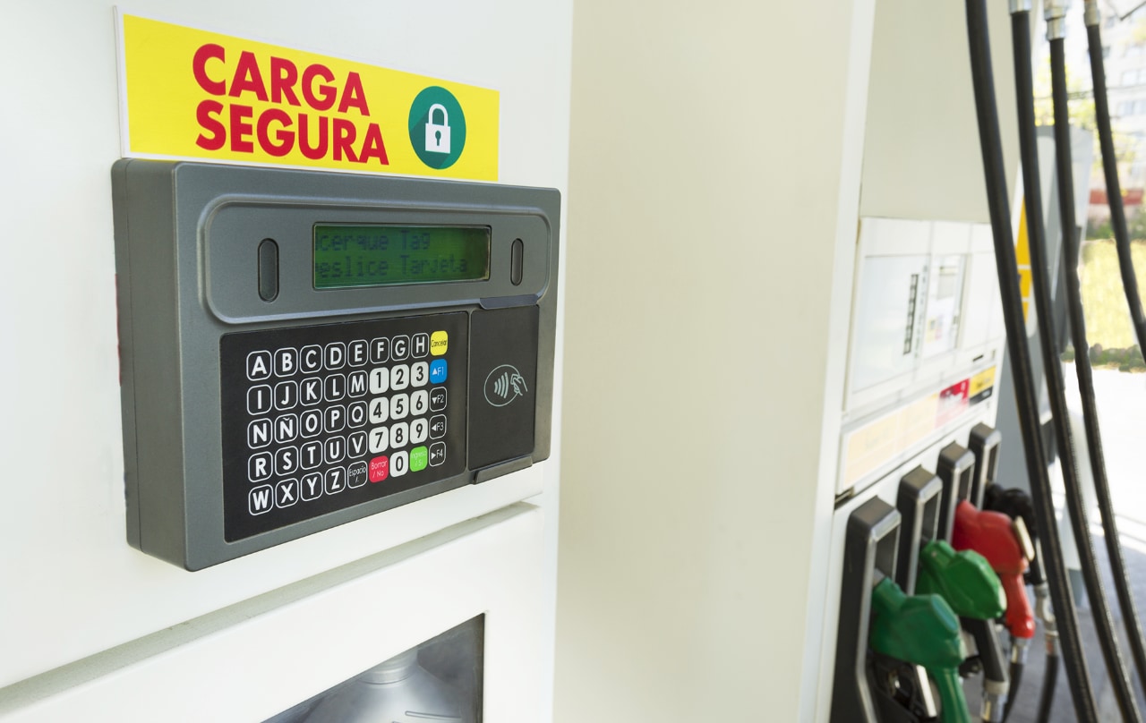 Sistema de Carga segura en nuestros surtidores de combustible Shell